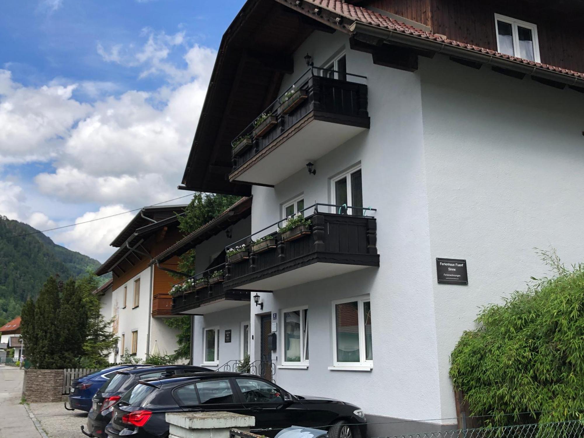 Appartement Kuhglocken Ferienhaus Fuenf Sinne Döbriach Εξωτερικό φωτογραφία